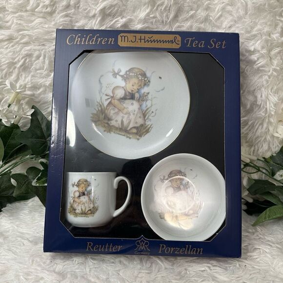 M.J. Hummel Vintage Children Tea Set Plate Bowl Cup Set New Sealed in Box - Picture 6 of 7